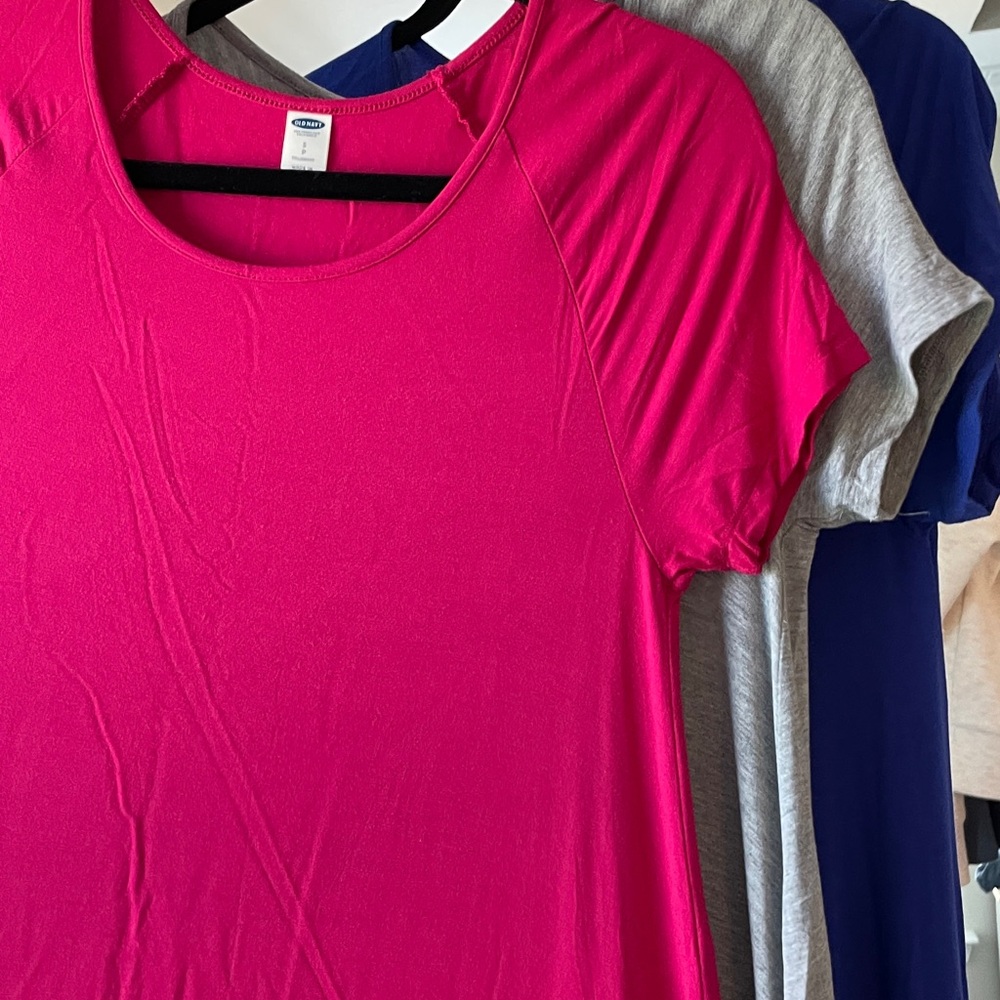 3 Old Navy Dresses Fuchsia, Grey and Blue